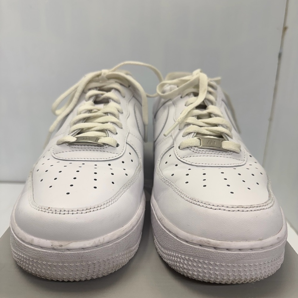 Nike Air Force 1 Low '07 White Mens Sneakers Size 11 CW2288-111 - Picture 5 of 10
